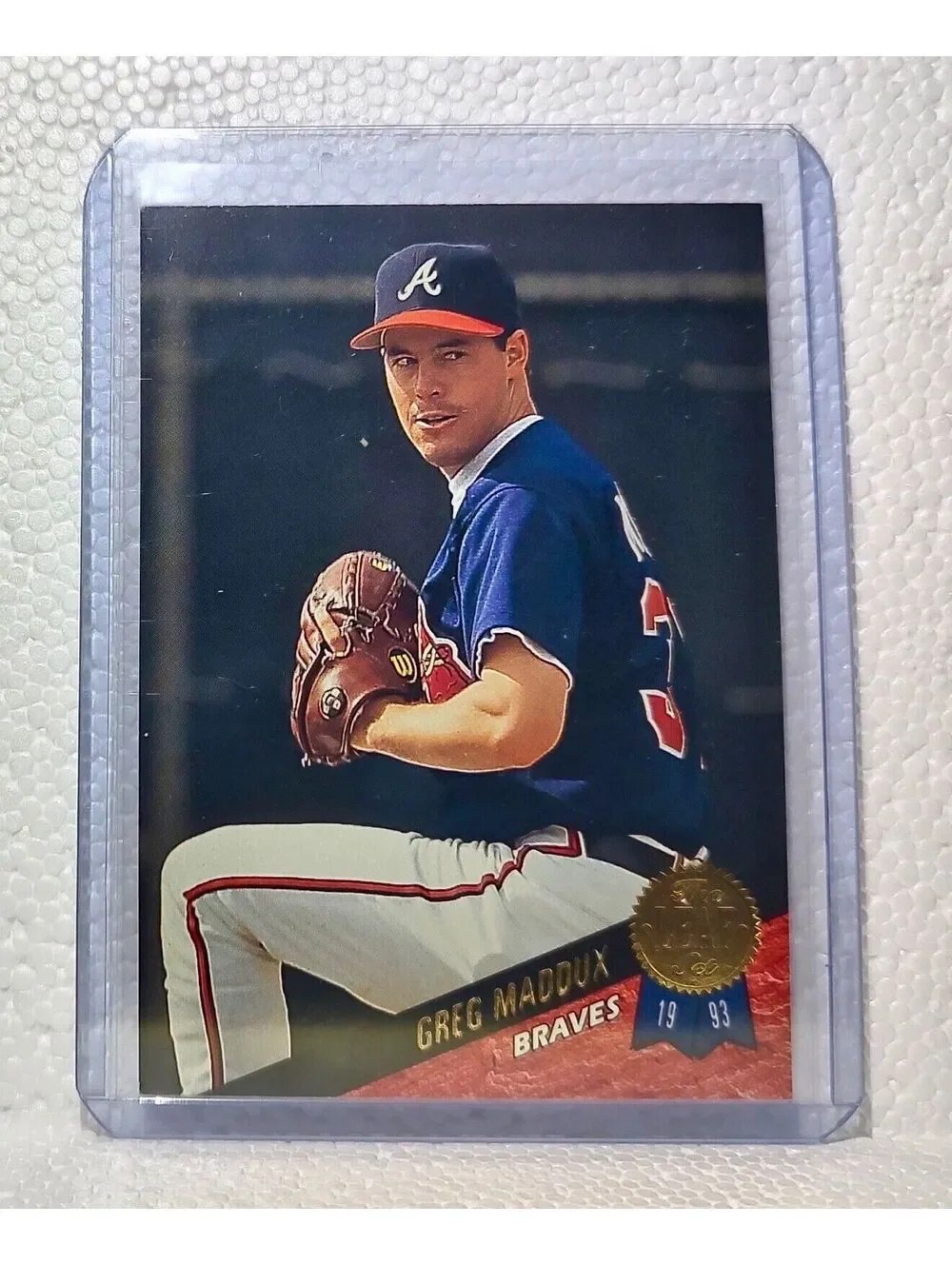 Greg Maddux 1993 Leaf MLB #326 Baseball Card Atlanta Braves